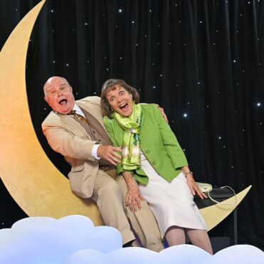 paper moon backdrop Cambridge