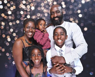 mirror photo booth rental for weddings Niagara mirror photo booth rental for weddings Niagara