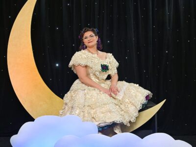 Paper moon backdrop Guelph