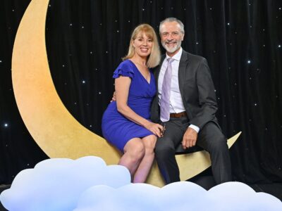 paper moon backdrop Waterloo